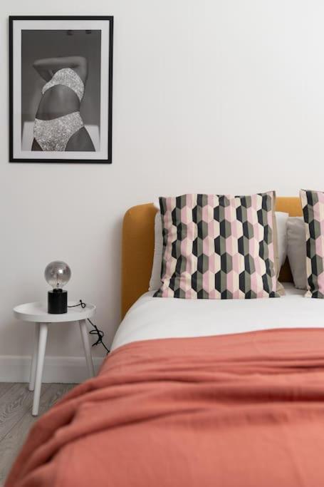 Two Bedroom Apartment By Buonomo Stays Short Lets & Serviced Accommodation In Balham With Balcony London Eksteriør bilde